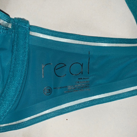 Real Underwear Fusion Plunge Underwire Bra - Picture 4 of 6